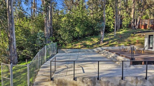 5 Arriba Drive, Aromas, CA 95004