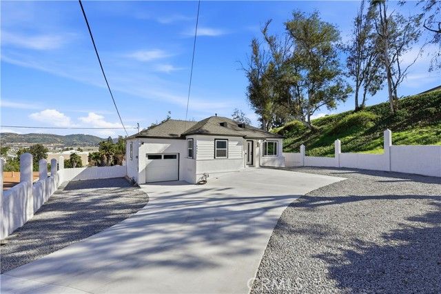 8431 Desiree Lane, Santee, CA 92071