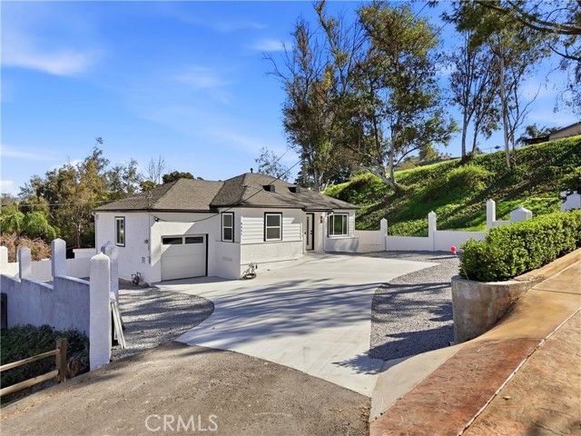 8431 Desiree Lane, Santee, CA 92071