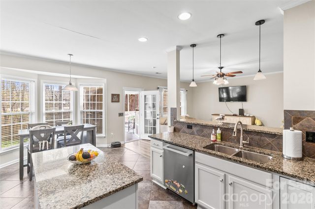 7030 Carrington Pointe Drive, Huntersville, NC 28078