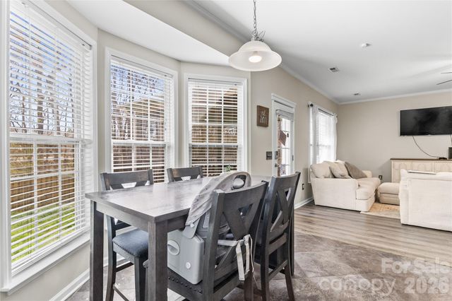 7030 Carrington Pointe Drive, Huntersville, NC 28078