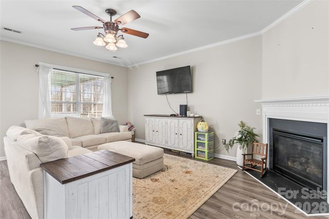 7030 Carrington Pointe Drive, Huntersville, NC 28078