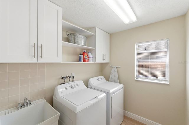 9425 BARNSTEAD LANE, Port Richey, FL 34668