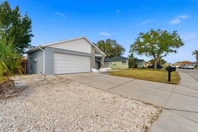 9425 BARNSTEAD LANE, Port Richey, FL 34668