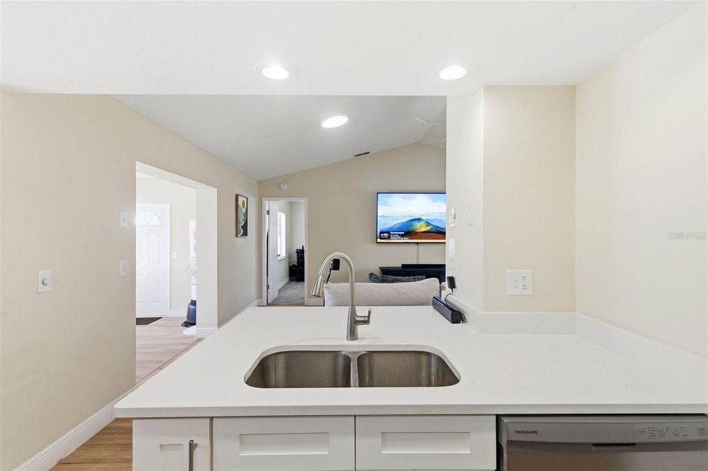 Image 20 of property listing at 9425 BARNSTEAD LANE, Port Richey, FL 34668