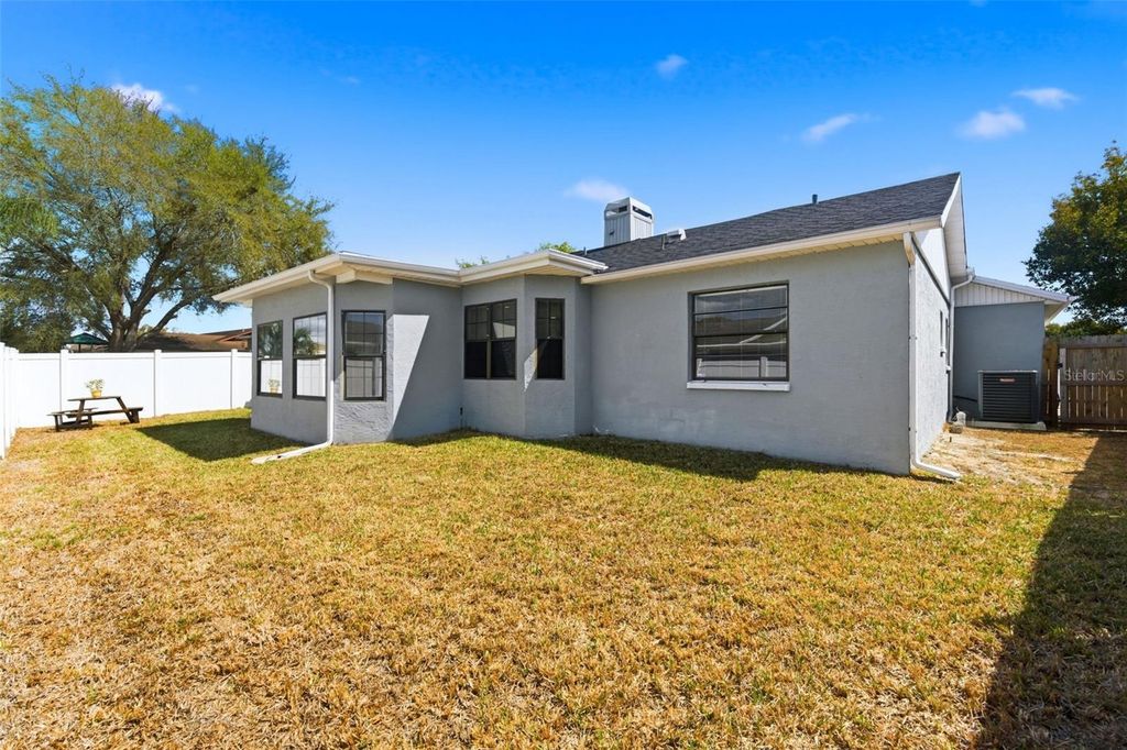 Image 43 of property listing at 9425 BARNSTEAD LANE, Port Richey, FL 34668