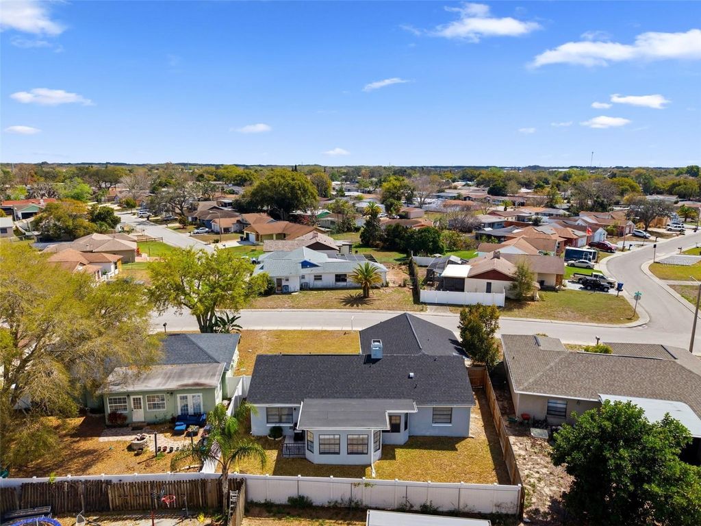 Image 49 of property listing at 9425 BARNSTEAD LANE, Port Richey, FL 34668