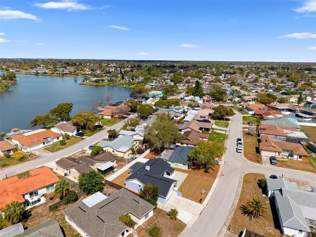 Image 52 of property listing at 9425 BARNSTEAD LANE, Port Richey, FL 34668