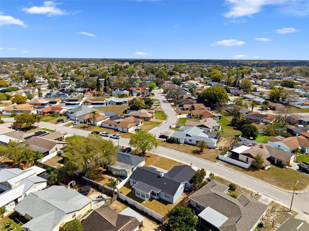 Image 53 of property listing at 9425 BARNSTEAD LANE, Port Richey, FL 34668