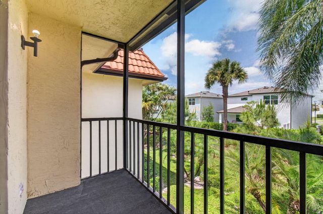 7245 Golf Colony Court 205, Lake Worth, FL 33467