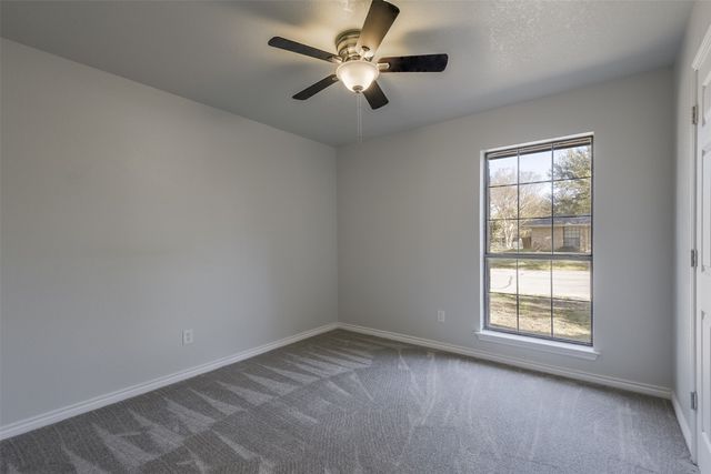 212 Pueblo Drive, Waxahachie, TX 75165