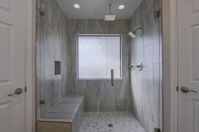 212 Pueblo Drive, Waxahachie, TX 75165