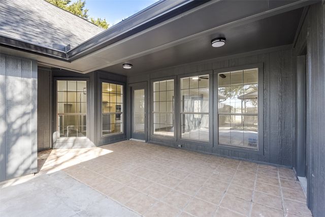 212 Pueblo Drive, Waxahachie, TX 75165