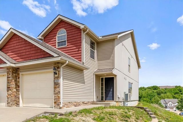 5401 N Hickory Street, Kansas City, MO 64118