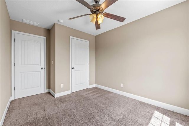 5401 N Hickory Street, Kansas City, MO 64118