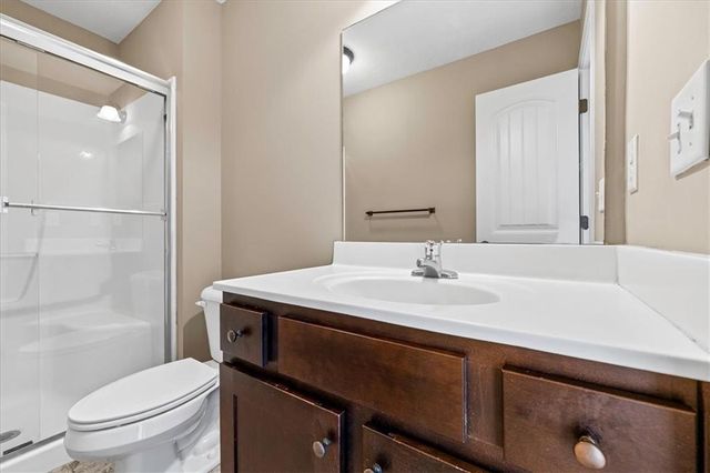 5401 N Hickory Street, Kansas City, MO 64118