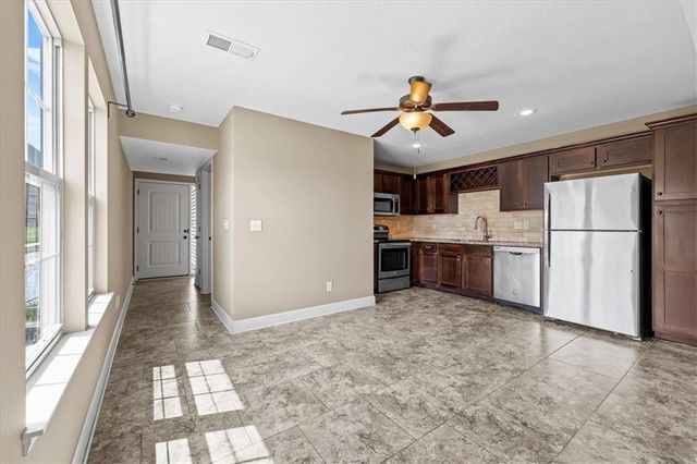 5401 N Hickory Street, Kansas City, MO 64118