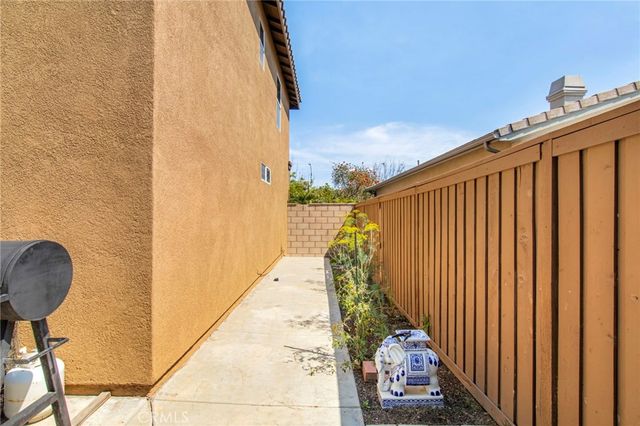 31604 Umbria, Winchester, CA 92596
