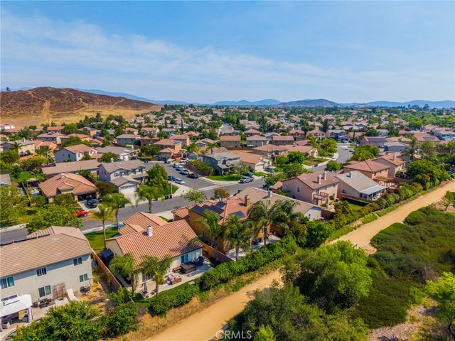 31604 Umbria, Winchester, CA 92596