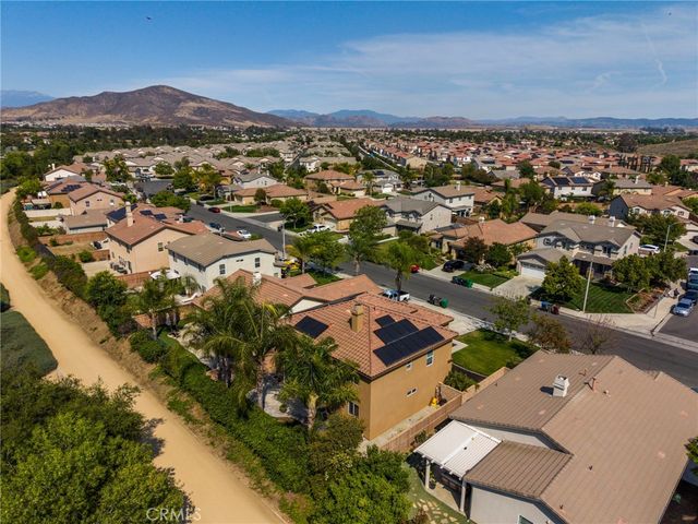 31604 Umbria, Winchester, CA 92596