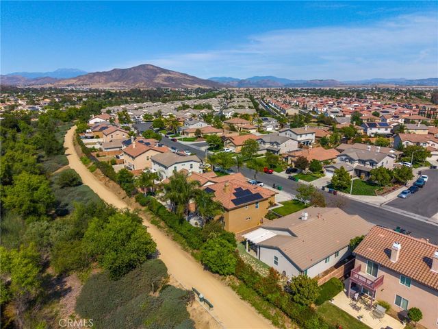31604 Umbria, Winchester, CA 92596
