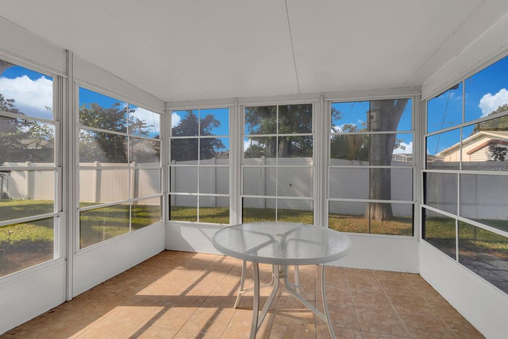 Image 7 of property listing at 12 DELAWARE AVENUE, St Cloud, FL 34769