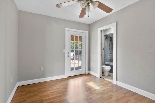1420 E 8TH AVENUE, Mount Dora, FL 32757