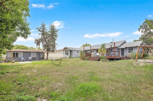 1420 E 8TH AVENUE, Mount Dora, FL 32757
