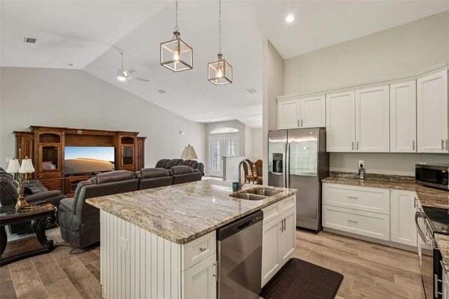 399 W MASSACHUSETTS ST, Hernando, FL 34442