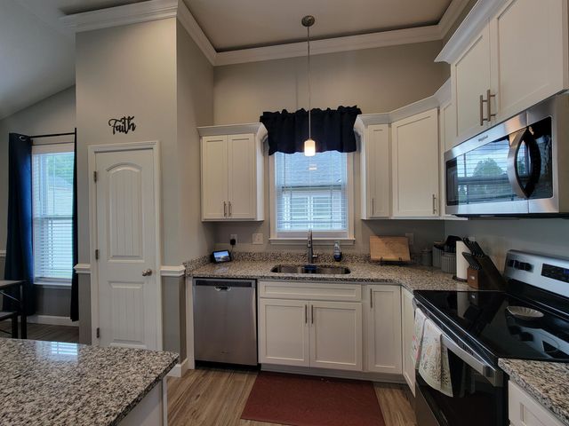 854 Ashton Ridge Road, Inman, SC 29349