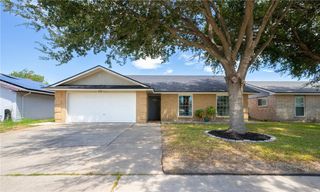 9530 Blue Jay St, Corpus Christi, TX 78418