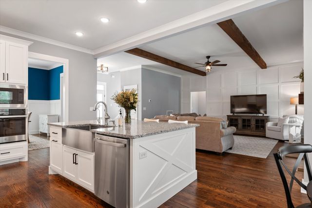 7822 Santos Dr, Murfreesboro, TN 37129