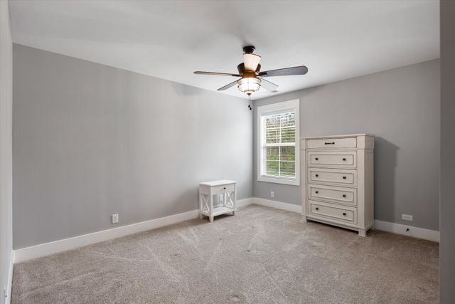 7822 Santos Dr, Murfreesboro, TN 37129