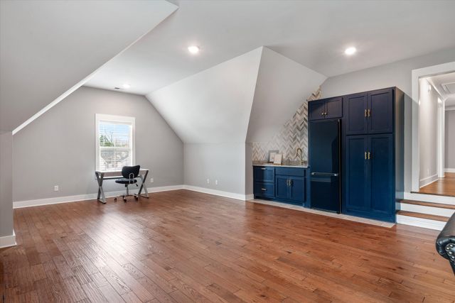 7822 Santos Dr, Murfreesboro, TN 37129