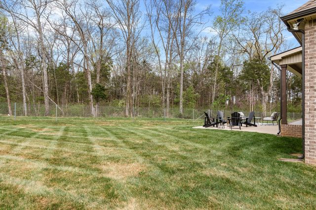 7822 Santos Dr, Murfreesboro, TN 37129