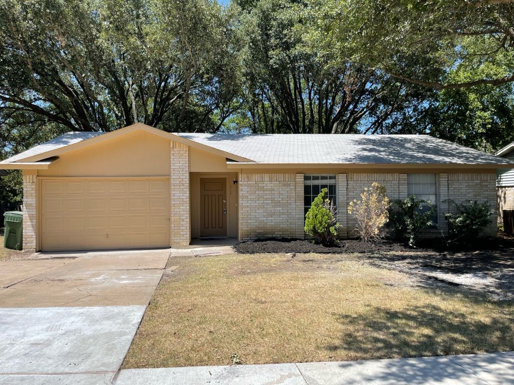 1517 VANDERBILT Drive, Arlington, TX 76014