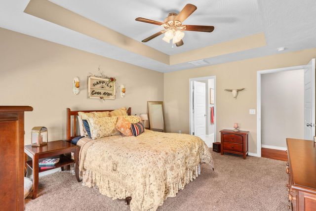 955 E Lakota Street, Nixa, MO 65714