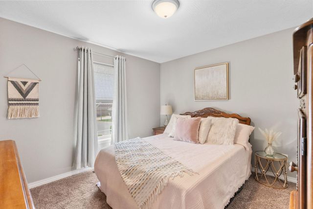 955 E Lakota Street, Nixa, MO 65714