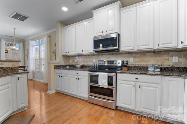 18533 The Commons Boulevard, Cornelius, NC 28031