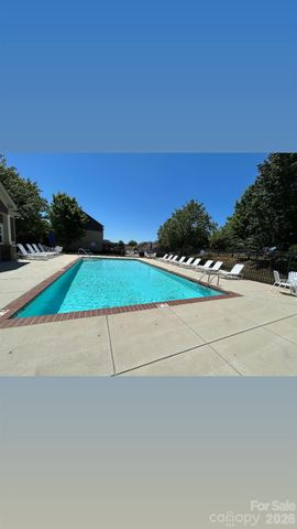 18533 The Commons Boulevard, Cornelius, NC 28031