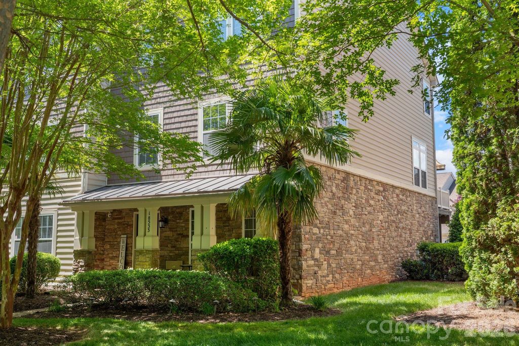 18533 The Commons Boulevard, Cornelius, NC 28031