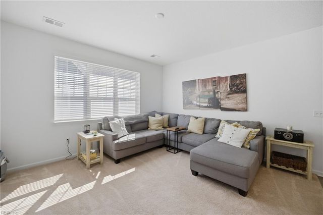 1733 Dromolin Drive 304, Virginia Beach, VA 23456