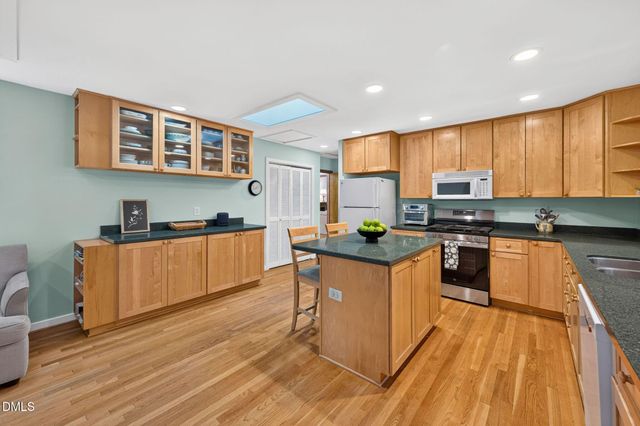 510 Monroe Street, Chapel Hill, NC 27516