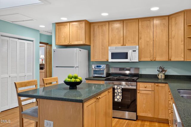 510 Monroe Street, Chapel Hill, NC 27516