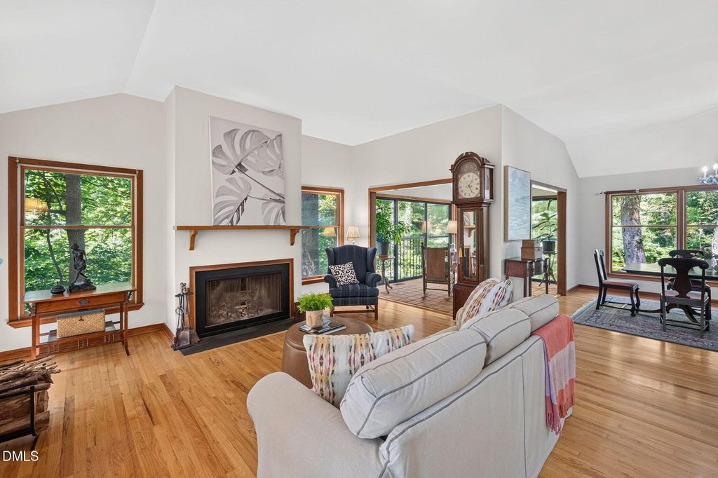 510 Monroe Street, Chapel Hill, NC 27516