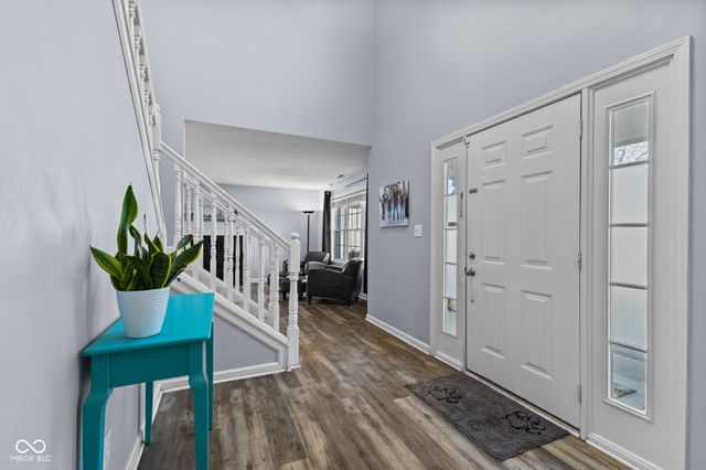 628 Prince Drive, Greenwood, IN 46142