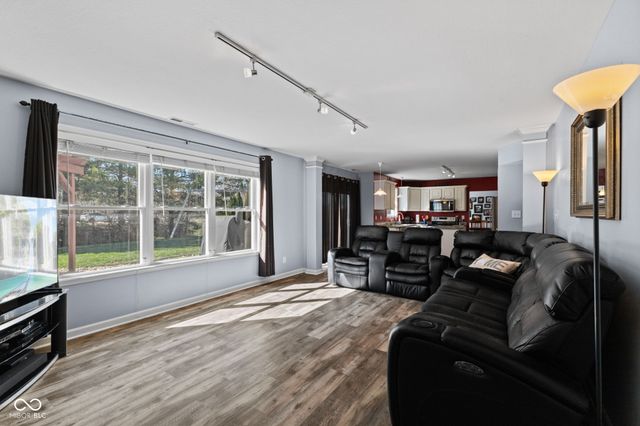 628 Prince Drive, Greenwood, IN 46142