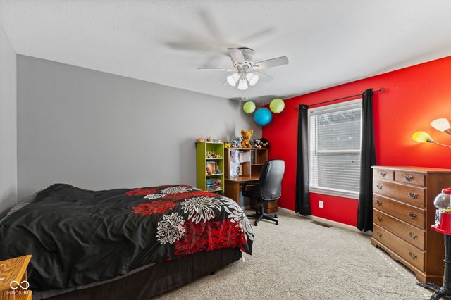 628 Prince Drive, Greenwood, IN 46142