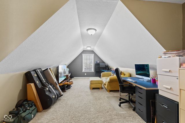 628 Prince Drive, Greenwood, IN 46142