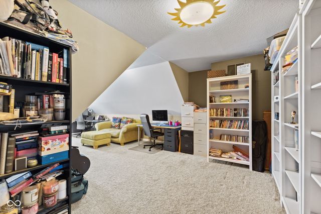 628 Prince Drive, Greenwood, IN 46142